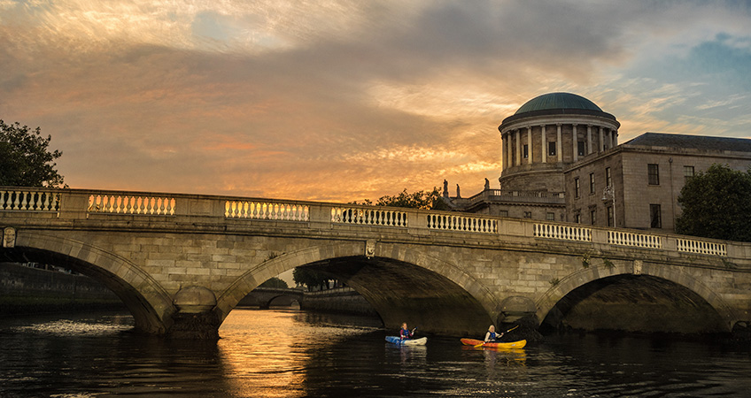 Kayaking on the River Liffey, Dublin City_master